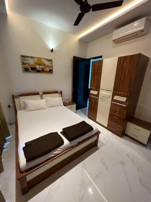 Stayhaven Starmount 4Bhk & Pool Mumbai Bagian luar foto