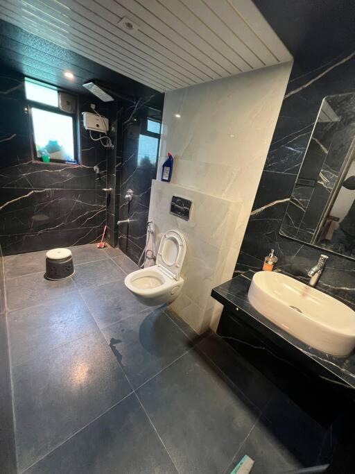 Stayhaven Starmount 4Bhk & Pool Mumbai Bagian luar foto