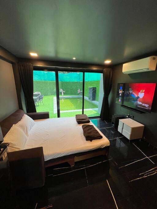 Stayhaven Starmount 4Bhk & Pool Mumbai Bagian luar foto