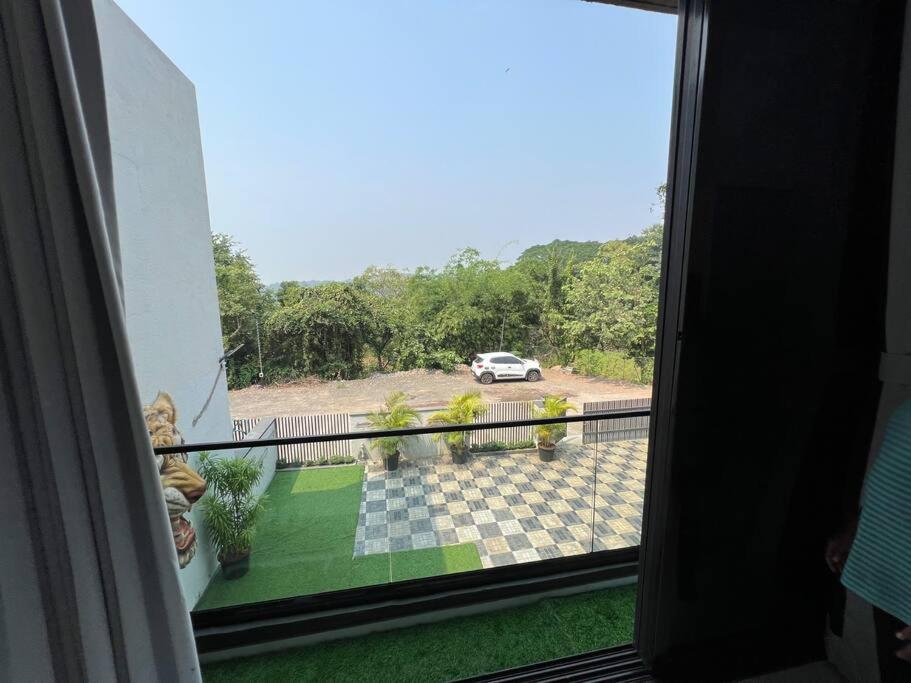 Stayhaven Starmount 4Bhk & Pool Mumbai Bagian luar foto