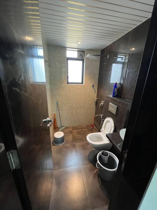 Stayhaven Starmount 4Bhk & Pool Mumbai Bagian luar foto